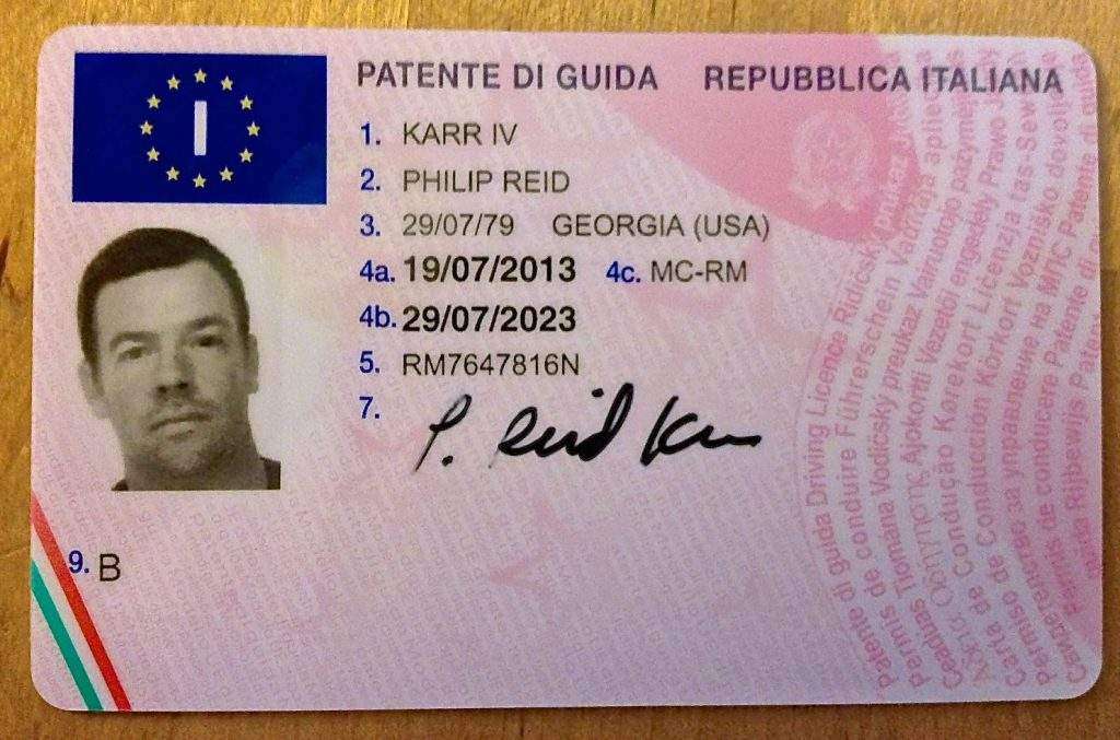 how to get a driver’s license in Italy, come ottenere la patente in Italia, how long to get a license in Italy, tempi per prendere la patente in Italia, Italian driver’s license renewal, rinnovo patente Italia,